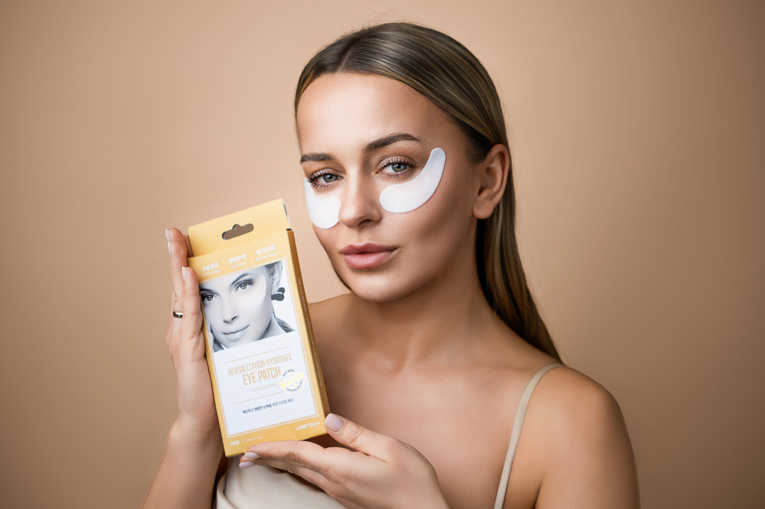 Hydrożelowa rewitalizująca, wygładzająca maseczka pod oczy - 4 pary